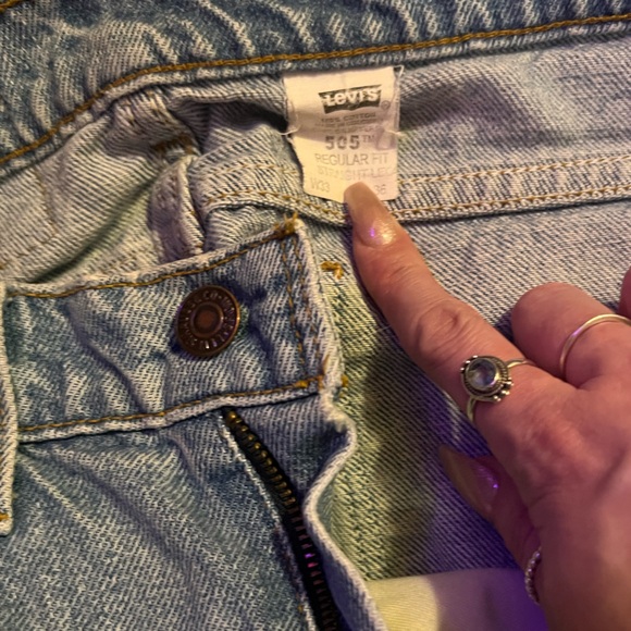 vintage Levi’s 505 medium blue wash - Picture 3 of 4